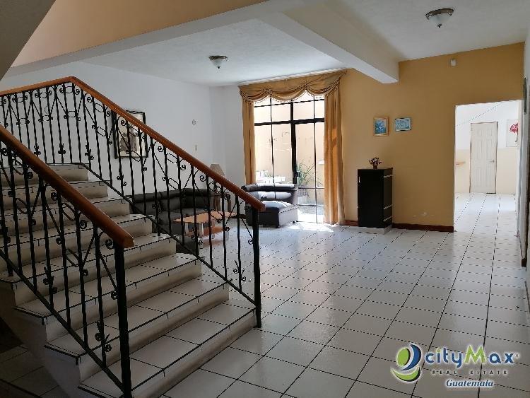 Casa en Renta en zona 12 para vivienda u oficinas - Image 1
