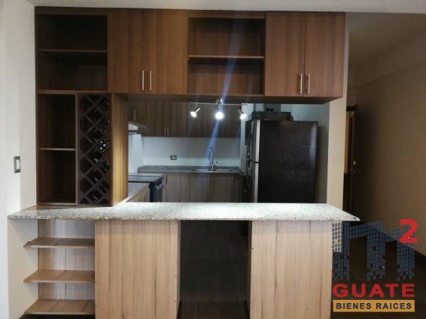 Apartamento de 100 m2 de construcción en Renta, Zona 14 — foto 3