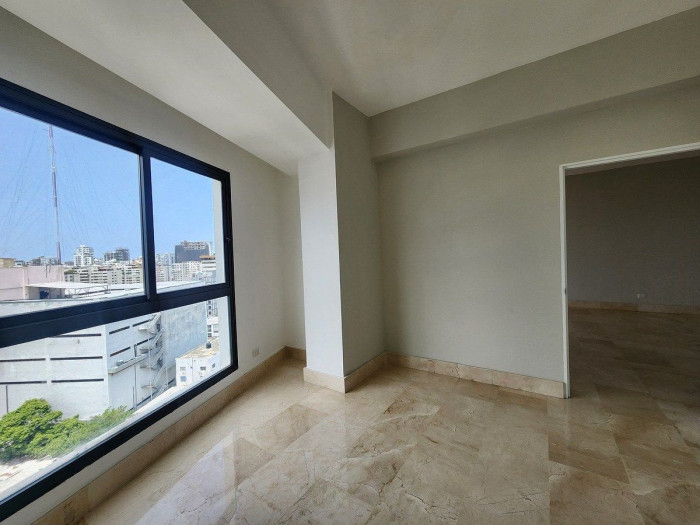 Apartamento 2 Hab con linea blanca en Alquiler en Naco — foto 7