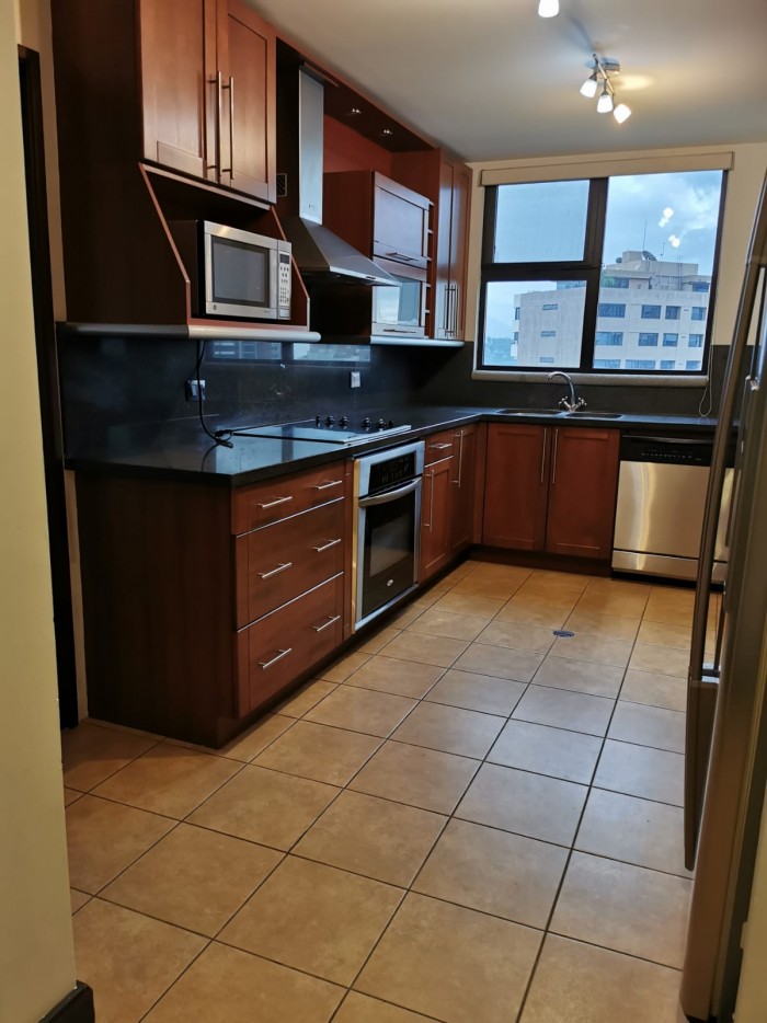 Rento apartamento en zona 14 — foto 5