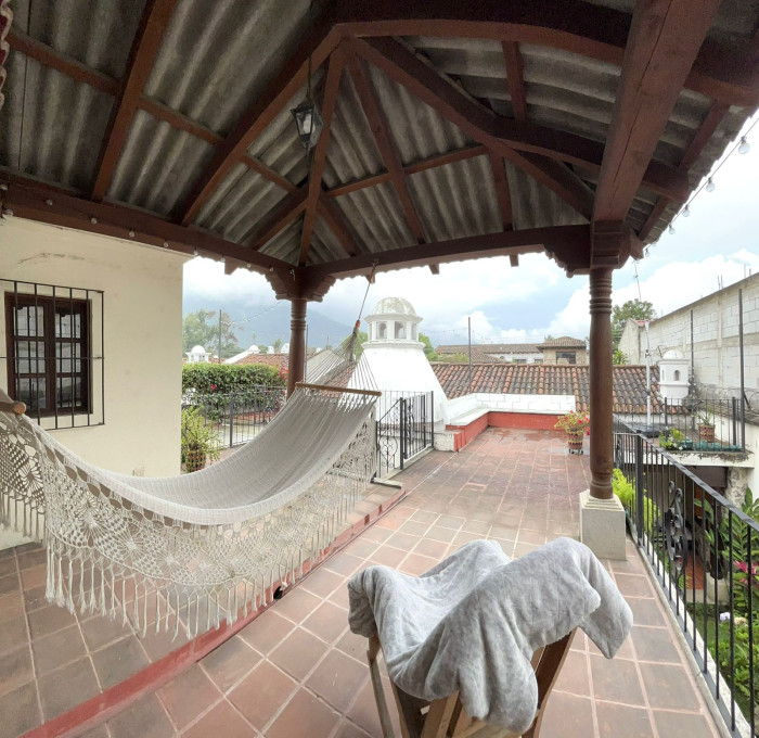 Casa grande en venta en Antigua Guatemala amueblada - 18