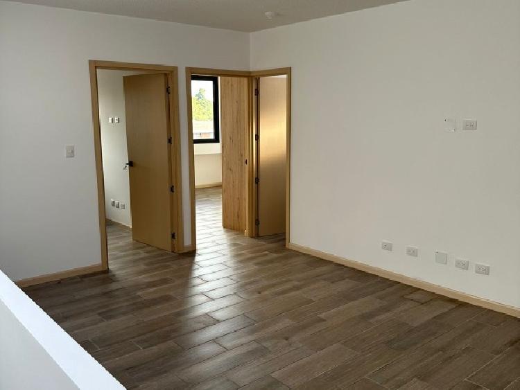 CASA EN VENTA EN ZONA 16 — foto 8