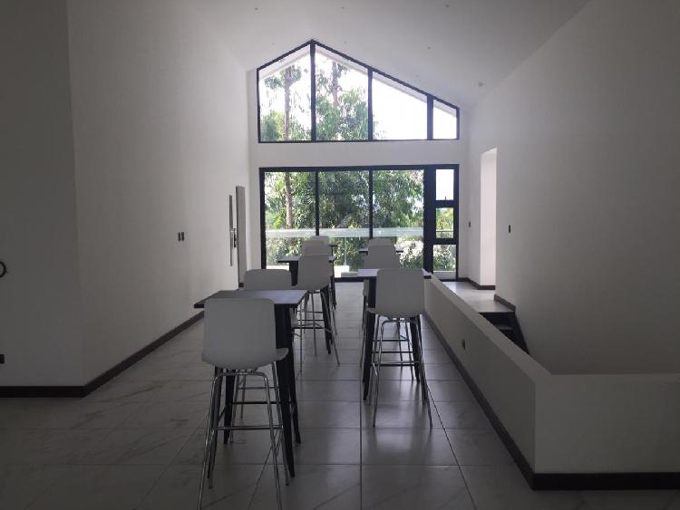 Amplio y comodo apartamento en renta Zen Cayala zona 16 — foto 8