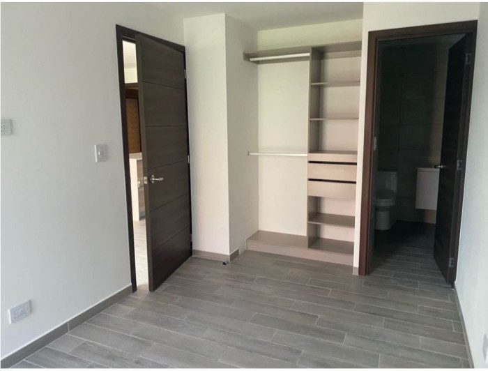 APARTAMENTO ZONA 10 - Miniatura 10