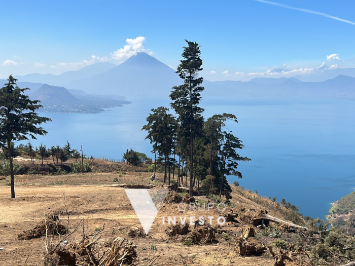 Terrenos en venta con vista al Lago de Atitlán. - 5