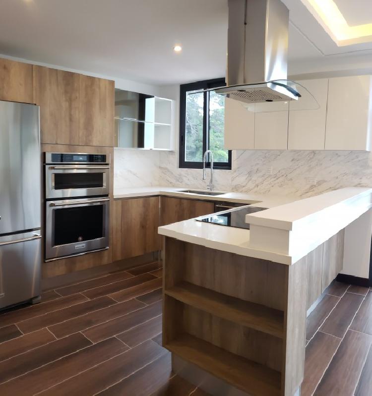 Vendo Apartamento con 169.60m2 en Zona 15 - Miniatura 9