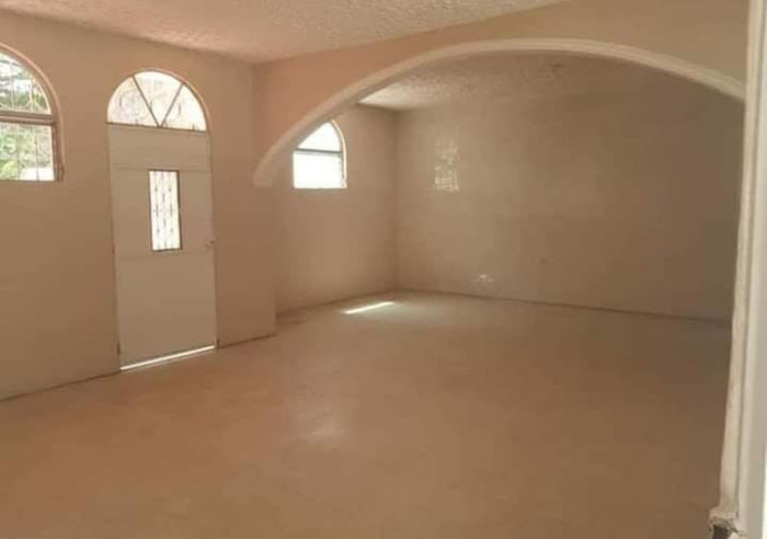 CASA EN VENTA LA TRINIDAD DENTRO DE GARITA - Image 1