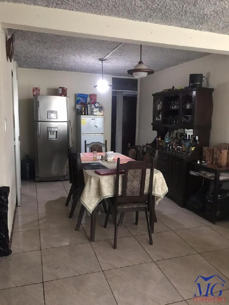 Vendo Casa, sobre la roosevelt en colonia el pedregal