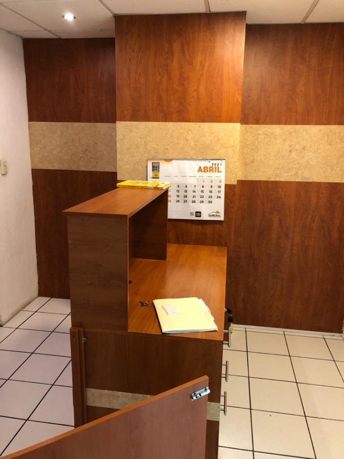 Oficina tabicada de 92 mts. en renta zona 10 Guatemala - Miniatura 7