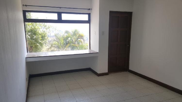 Amplia casa en renta o venta La Cañada zona 14, Ciudad - Miniatura 13