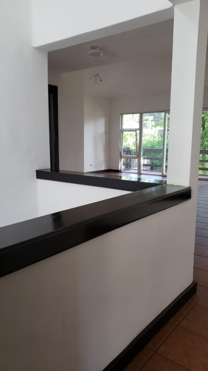 Casa dentro de Condominio en Renta en Km 13 CAES - 1