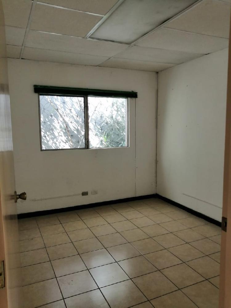 Plus Real Estate renta casa comercial en zona 9 - 9