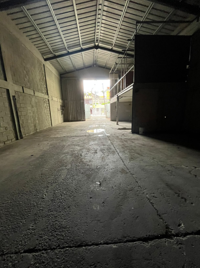 Nave Comercial Industrial en renta en Villa Agricola - 4