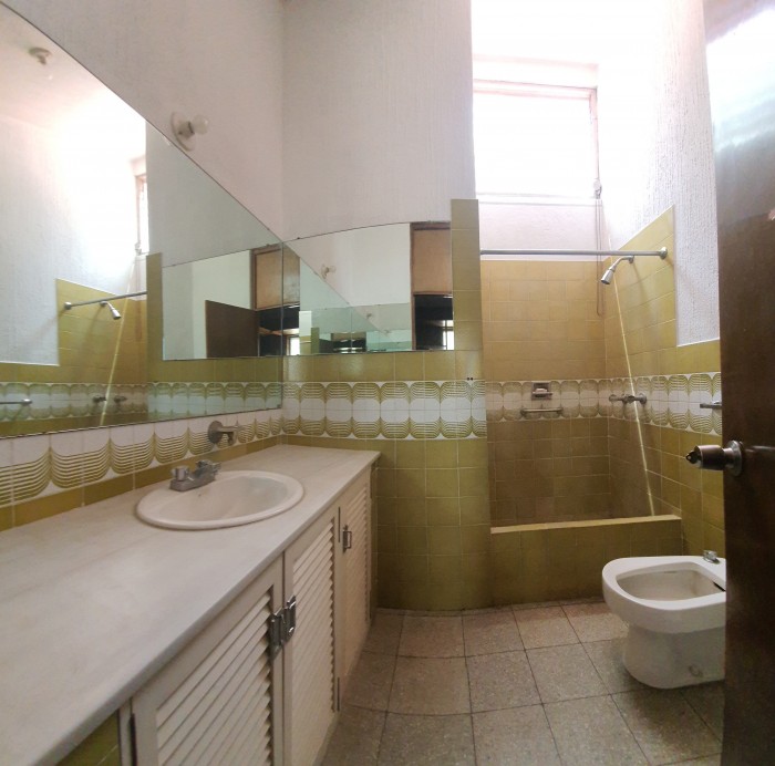 Casa en renta en Zona 15 Guatemala cerca del Pilar - Miniatura 12