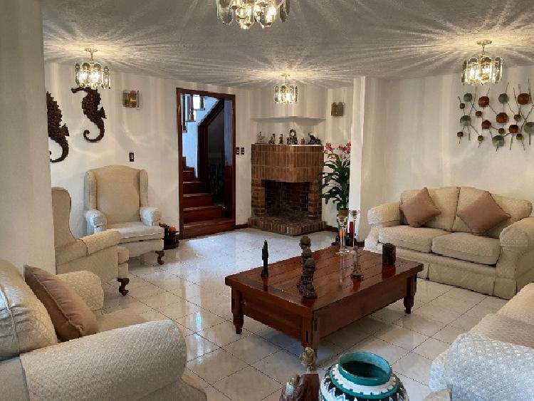 Casa Multifamiliar en Venta, San Lucas Sacatepéquez