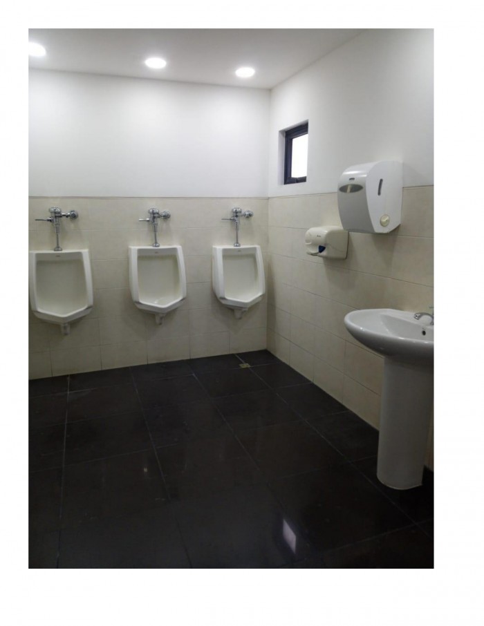 Oficina Comercial en  Renta en zona 9 Guatemala - Miniatura 8