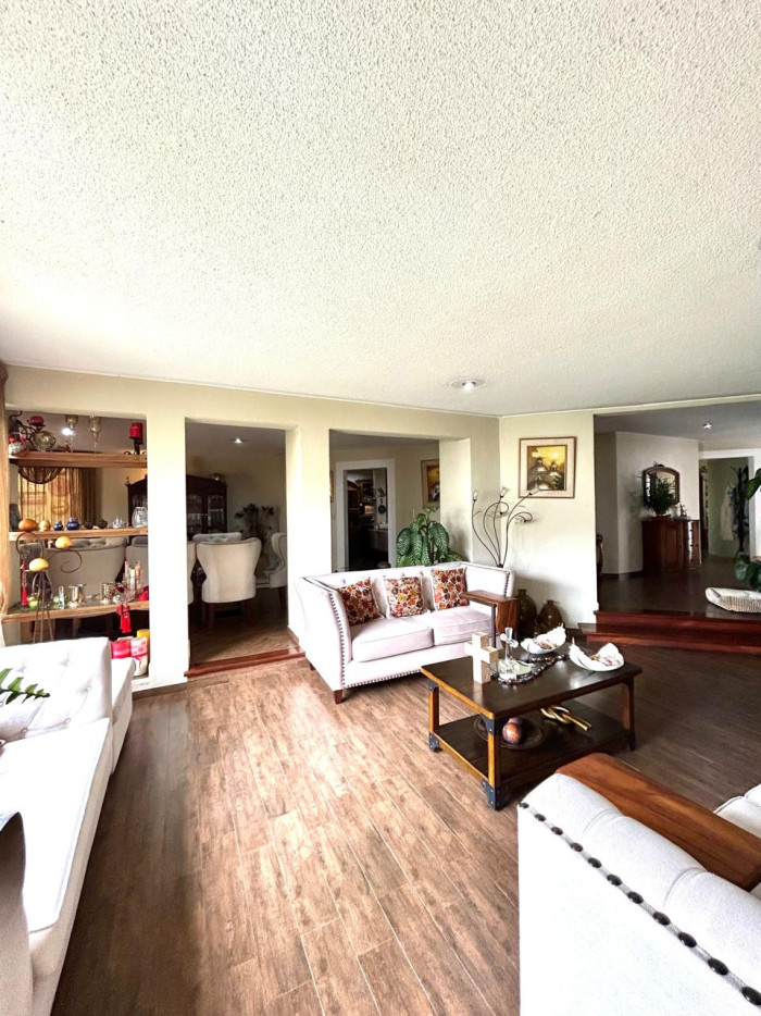 Casa grande en venta en Carretera a El Salvador Terrav — foto 3