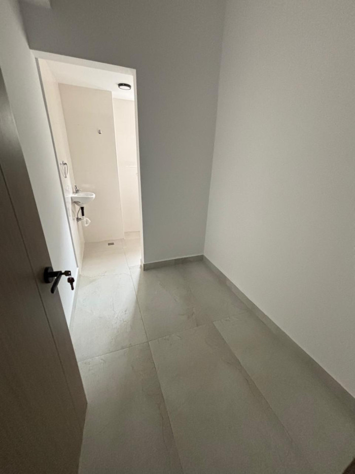 Renta de apartamento 3 habitaciones en Evaristo Morales - 2