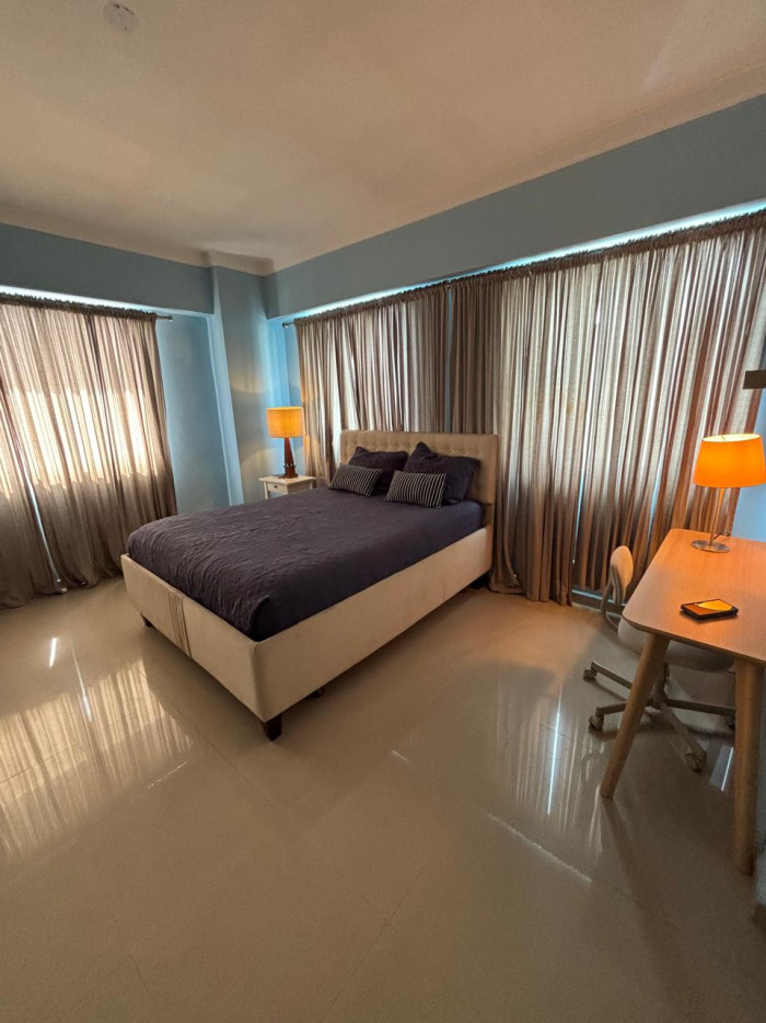 Apartamento en renta amueblado en Naco - 2