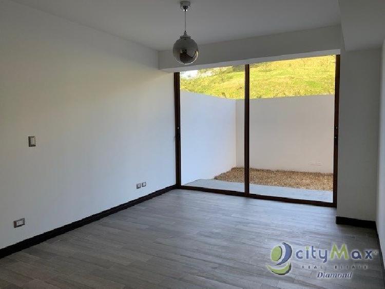VENTA Apartamento CON JARDIN de 2 habitaciones zona 16 - Image 1