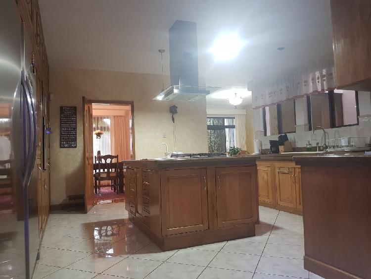 Linda casa en venta en San Cristobal — foto 6