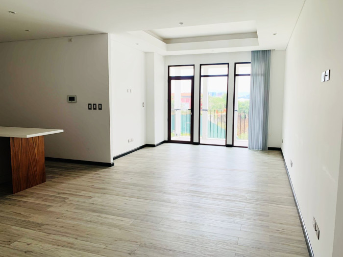 ALQUILO APARTAMENTO EN LIRIOS II DE CAYALA ZONA 16