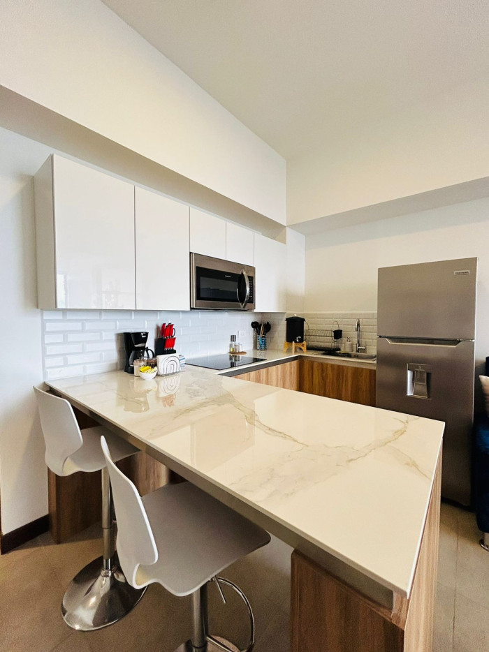 Apartamento amueblado en venta en zona 13 ideal Airbnb — foto 4