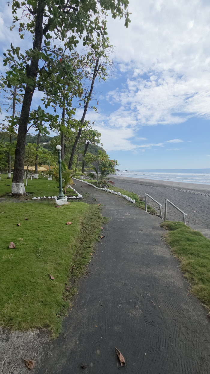 Terreno de playa en venta en Bahía Dorada, La Libertad - 6