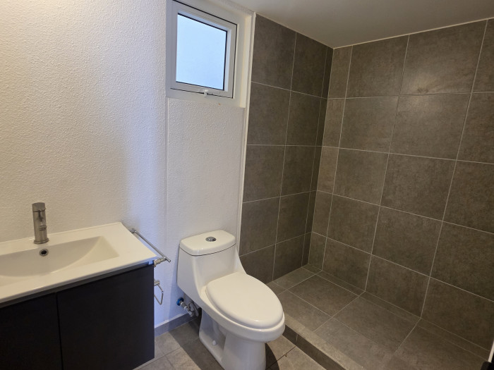 EN VENTA APARTAMENTO EN PARQUE MATEO ZONA 7 - Miniatura 7