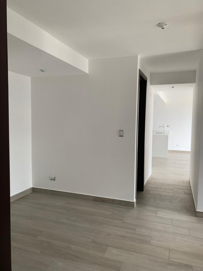 Rento lindo apartamento para estrenar en zona 15 — foto 2