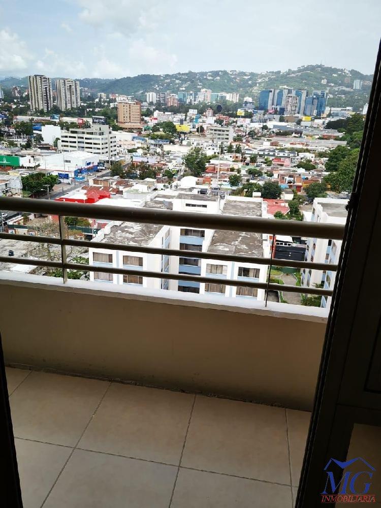 RENTO APARTAMENTO EN ZONA 10 — foto 6