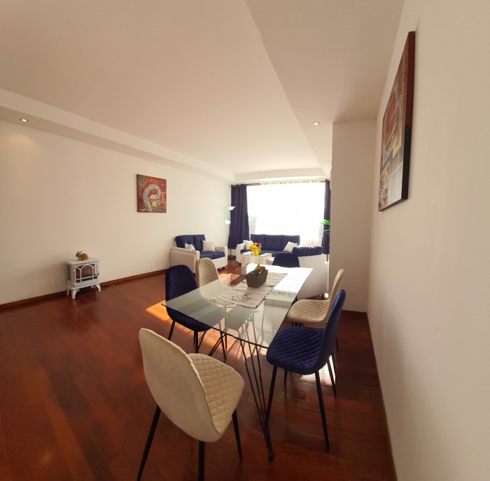 Apartamento en Venta o Renta Zona 15 - Image 2