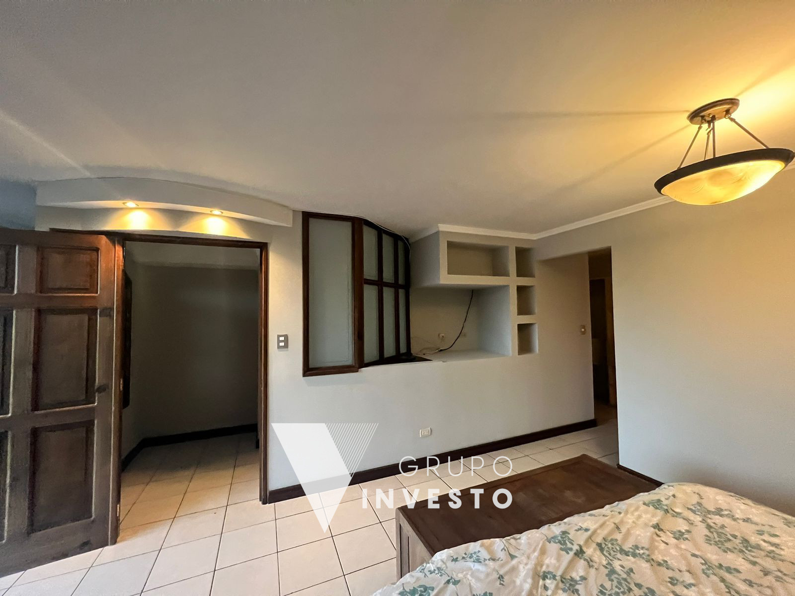 Renta de apartamento amoblado en Santorini, zona 14 - Miniatura 8
