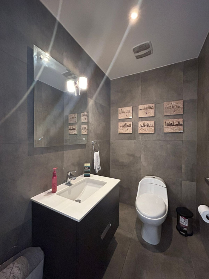 Apartamento amueblado en venta en zona 15 VH1 — foto 2