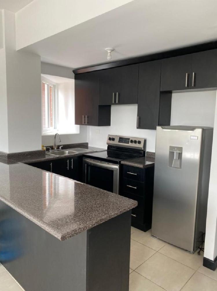 APARTAMENTO EN RENTA EN CAÑADA 16