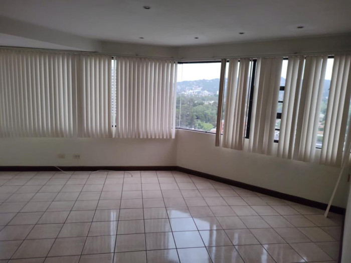 Apartamento en ALQUILER, Condominio Pacifica Plaza z.14 — foto 2