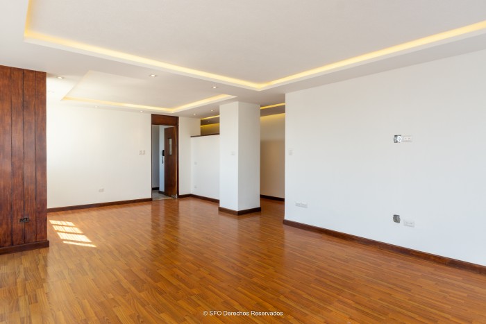 Apartamento en Alquiler Ciudad Vieja Zona 10 - Miniatura 4
