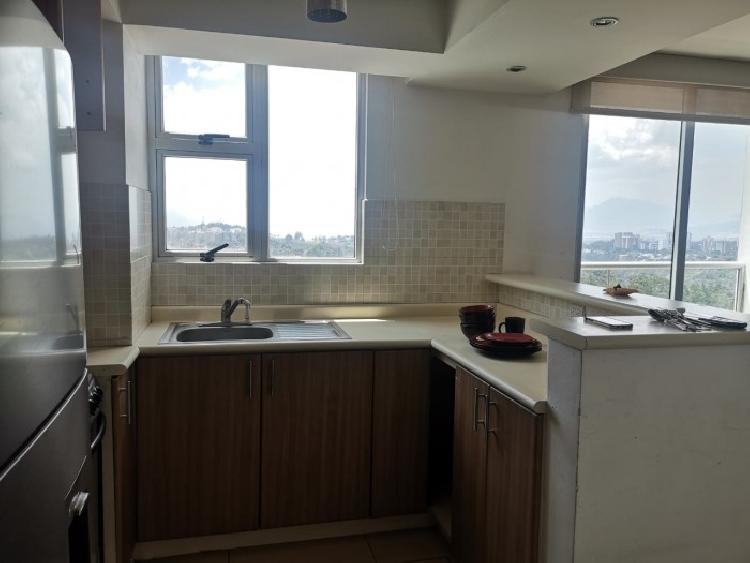 Rento amplio apartamento en zona 14 — foto 3