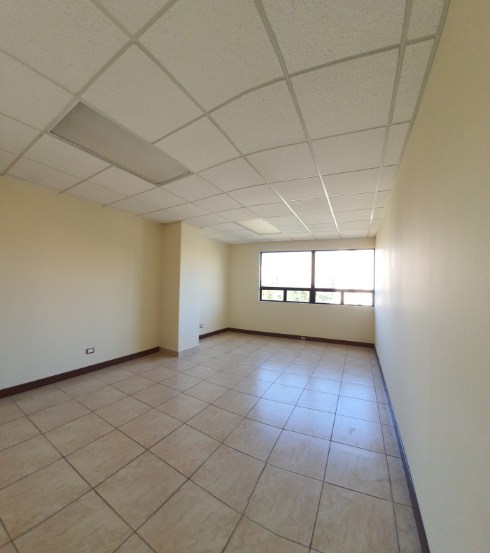 En Renta oficina en Ave. Las Américas zona 13 — foto 8