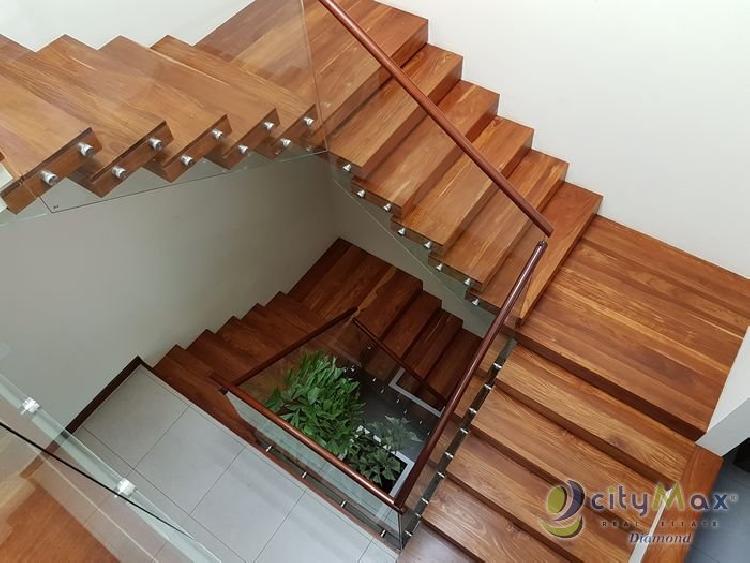 CASA EN VENTA EN EXCLUSIVO CONDOMINIO EN CONDADO CONCEPCION - Image 3