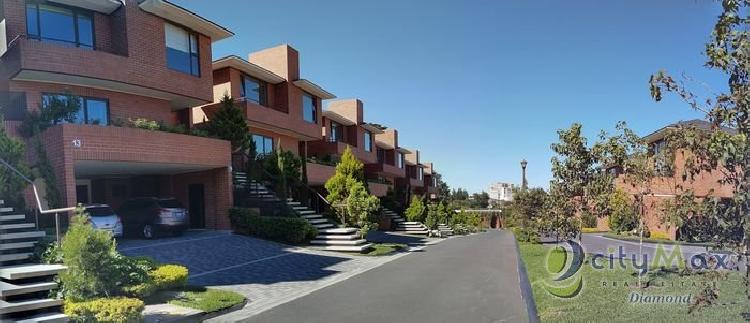 CASA EN VENTA EN EXCLUSIVO CONDOMINIO EN CONDADO CONCEPCION - Image 1