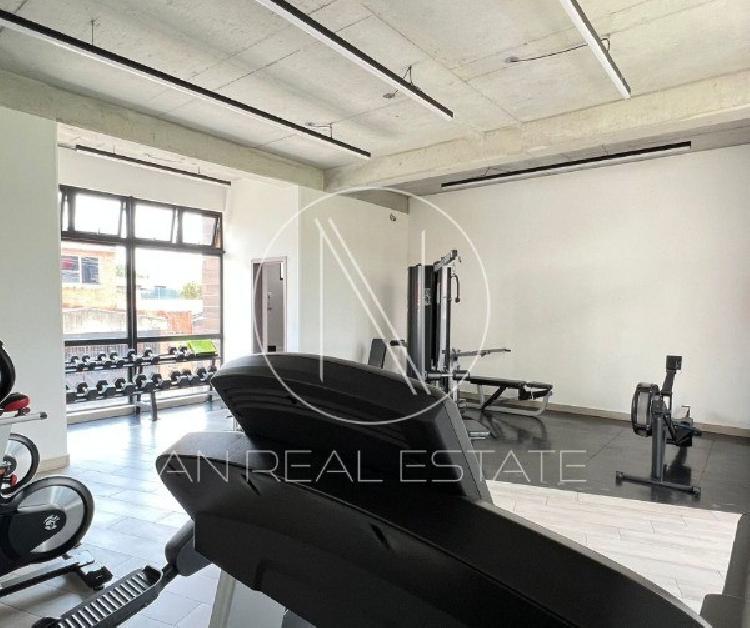APARTAMENTO CON JARDÍN EN RENTA EN ZONA 15 — foto 5
