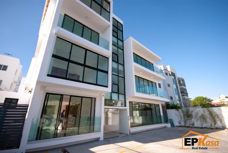 Penthouse en venta en Laurel Condos, Los Laureles
