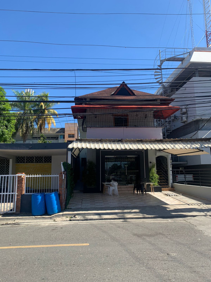 LOCAL COMERCIAL LOS JARDINES - 12