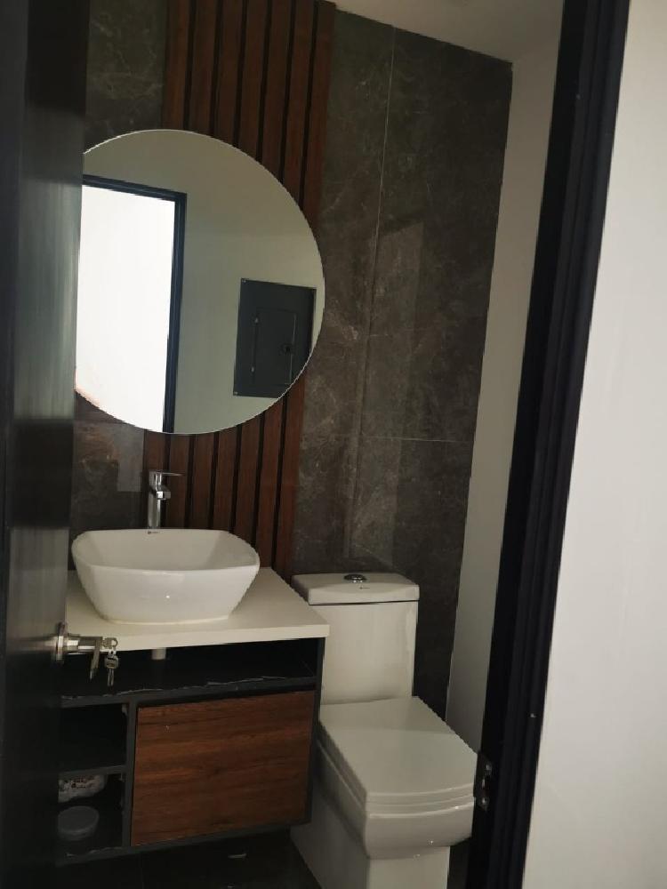 CLINICA EN RENTA EN EDIFICIO DE RENOVATI ZONA 10 — foto 13