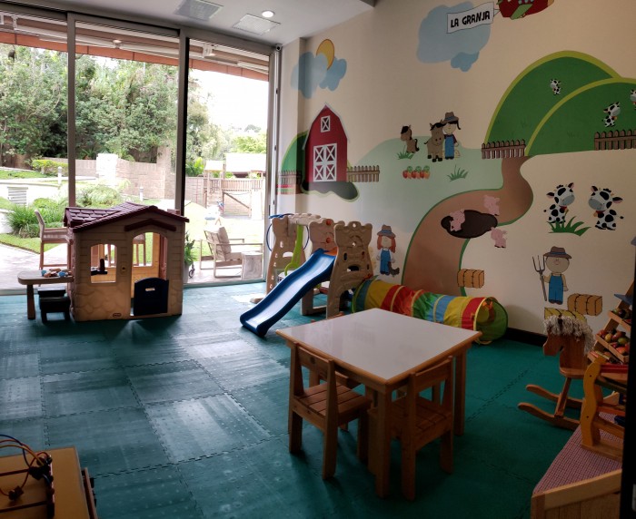 Alquilo Apartamento con 160Mts en Tiffany Zona 14 - Miniatura 17