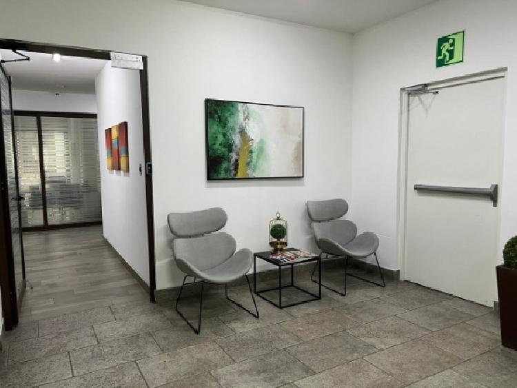 OFICINA EN RENTA EN ZONA 16 — foto 4