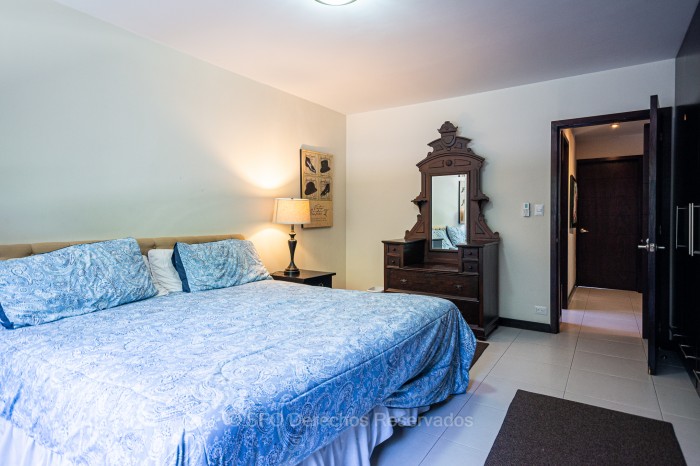 Apartamento Amueblado en Zona 10 en Renta - Miniatura 12