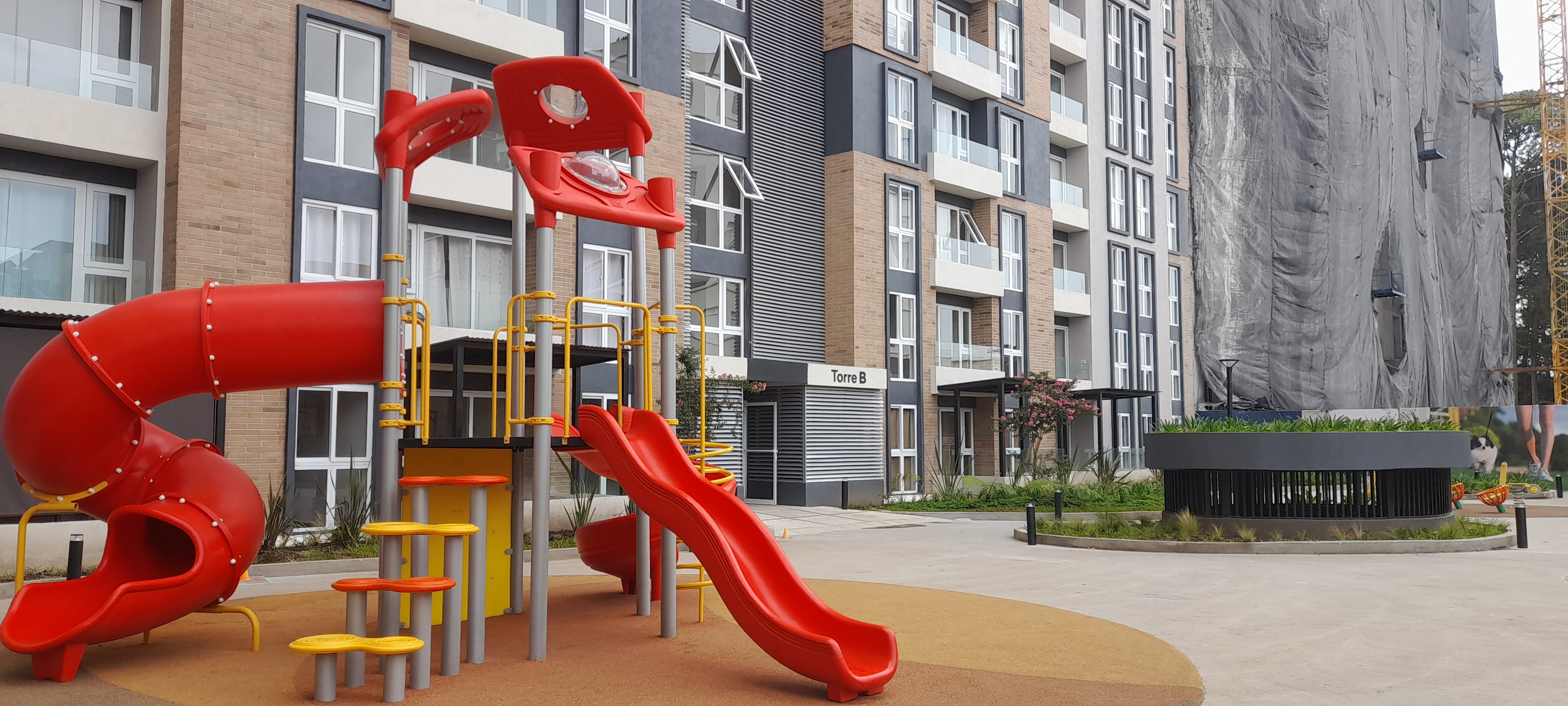 EN VENTA APARTAMENTO EN PARQUE MATEO ZONA 7 - Image 2