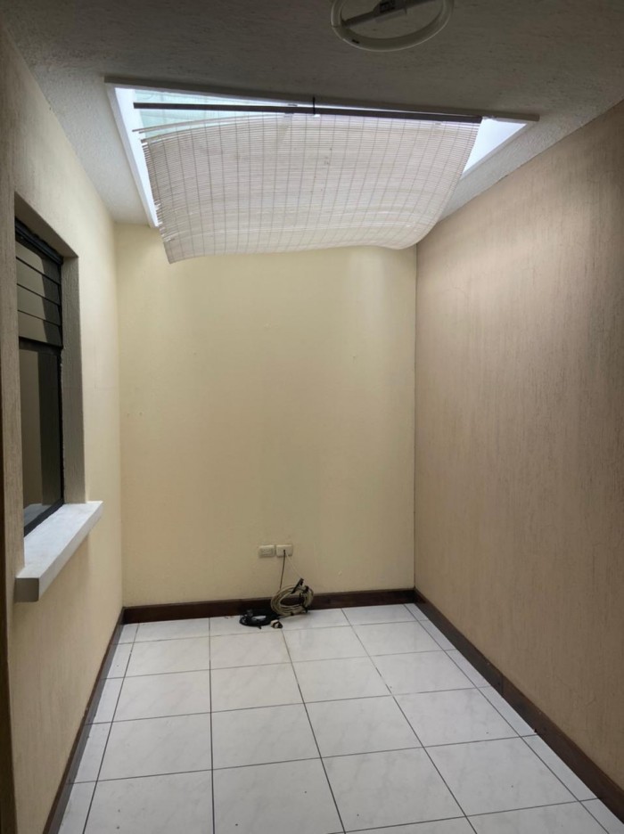 VENDO CASA DE UN NIVEL EN CIUDAD CRISTOBAL SECTOR B4 — foto 5